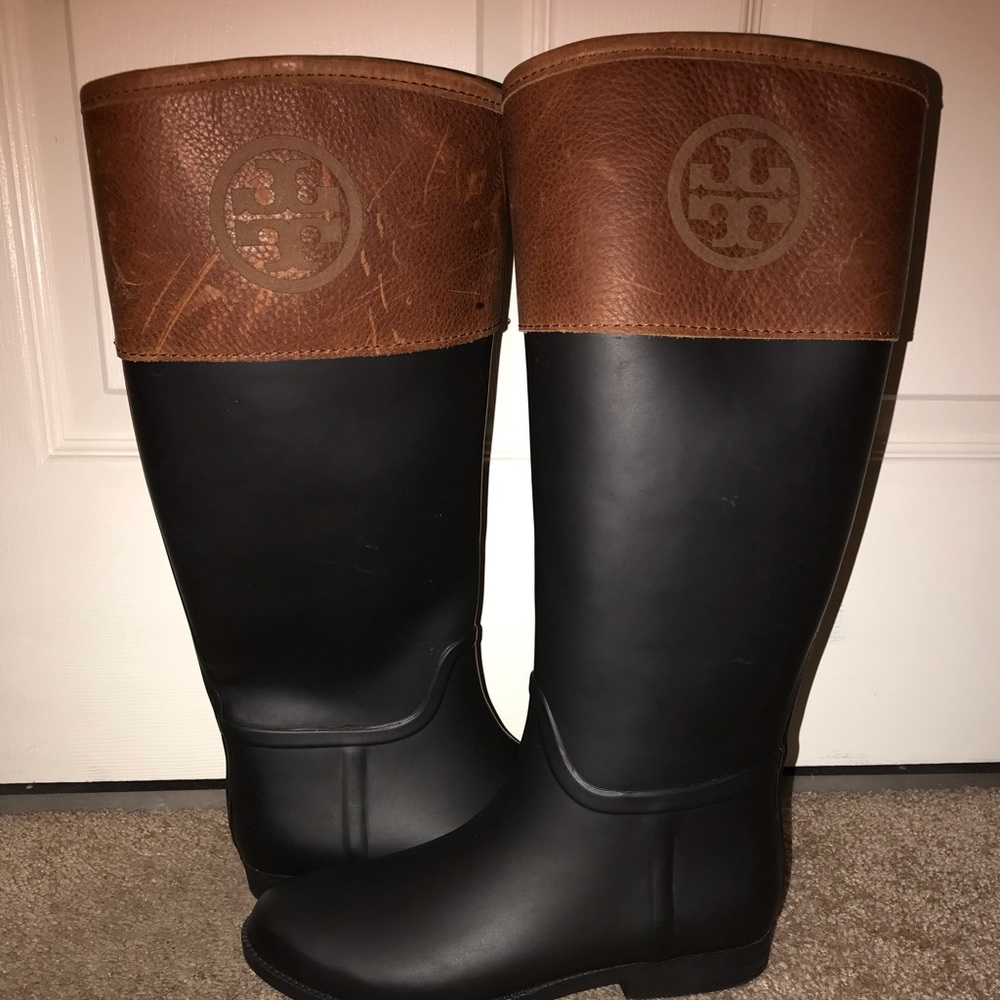 Tory Burch two-tone rubber rain boots